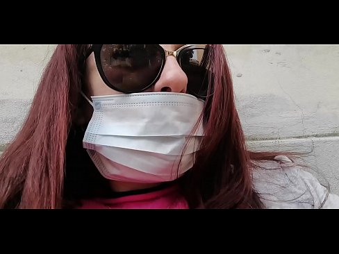 ❤️ Николетта мстит своему соседу и писает в его гараже (Специальный Covid19 Итальянский карантин) ❌ Анал на нашем сайте ❌️❤