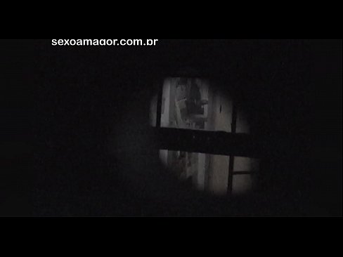 ❤️ Блондинку тайно снимает на видео соседский вуайерист, спрятанный за полыми кирпичами ❌ Анал на нашем сайте ❌️❤